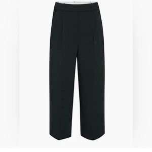 Aritzia Wilfred Effortless pant cropped - size 6